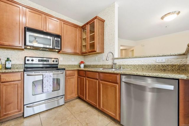 3855 Elijah Ct 721, San Diego, CA 92130
