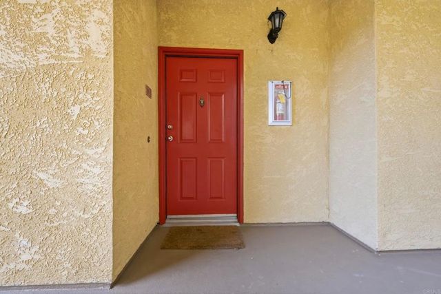 3855 Elijah Ct 721, San Diego, CA 92130