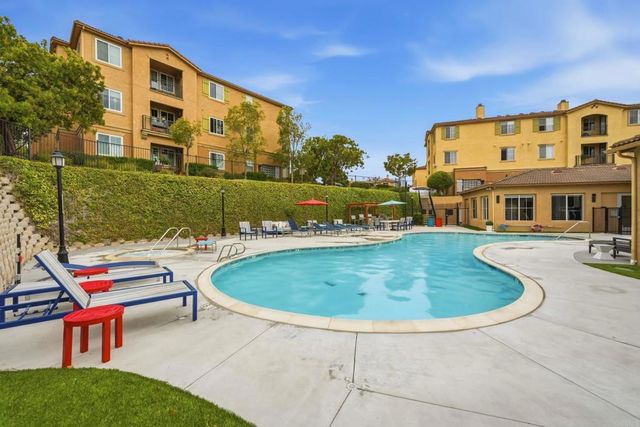3855 Elijah Ct 721, San Diego, CA 92130