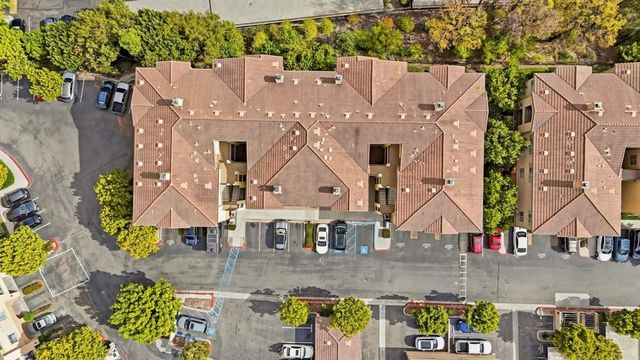 3855 Elijah Ct 721, San Diego, CA 92130