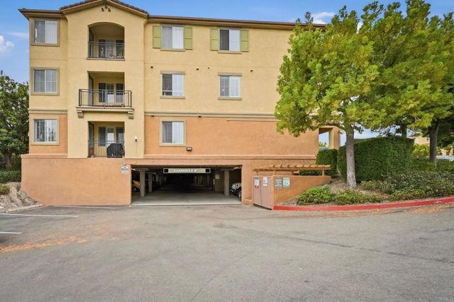 3855 Elijah Ct 721, San Diego, CA 92130