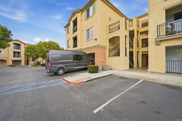 3855 Elijah Ct 721, San Diego, CA 92130