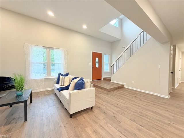 3864 Danville CT, Virginia Beach, VA 23453