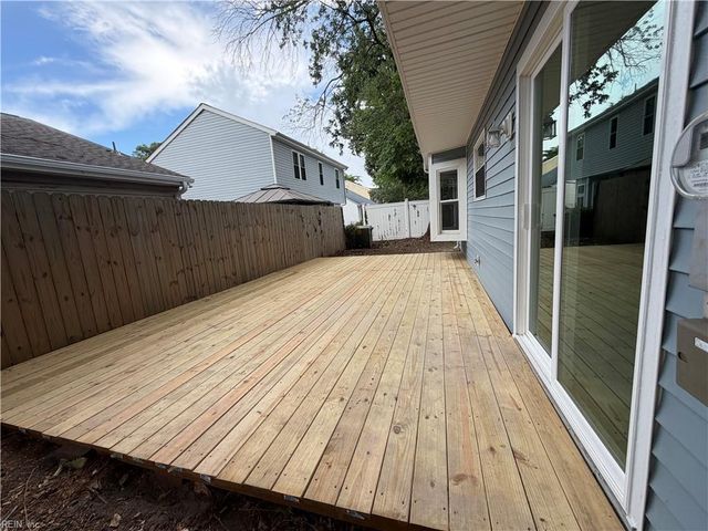 3864 Danville CT, Virginia Beach, VA 23453