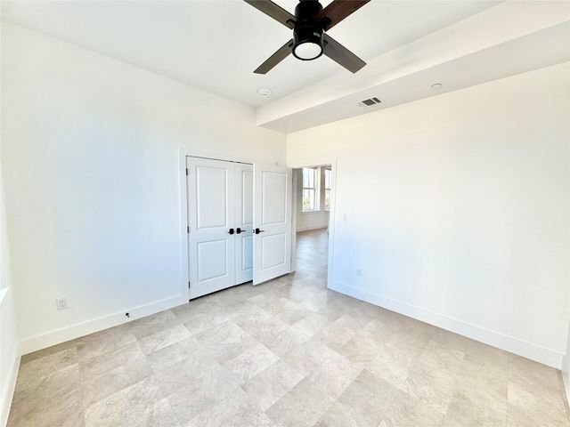 2102 Mechanic Street 202, Galveston, TX 77550