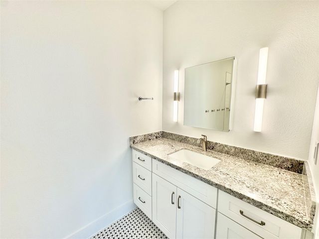 2102 Mechanic Street 202, Galveston, TX 77550