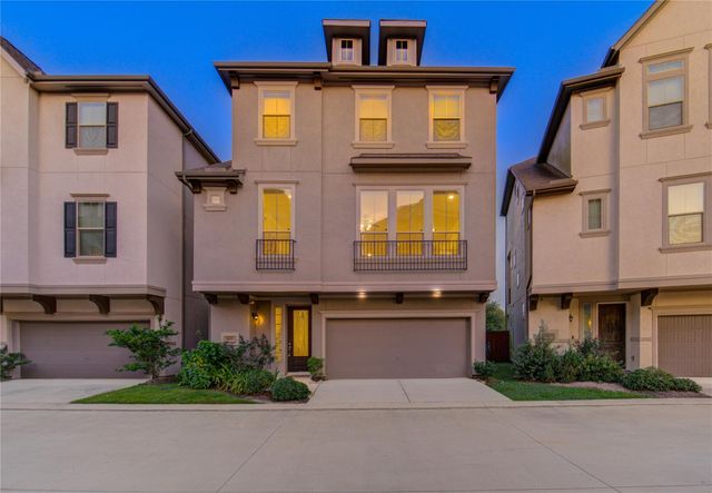 9611 Knights Station Drive, Houston, TX 77045