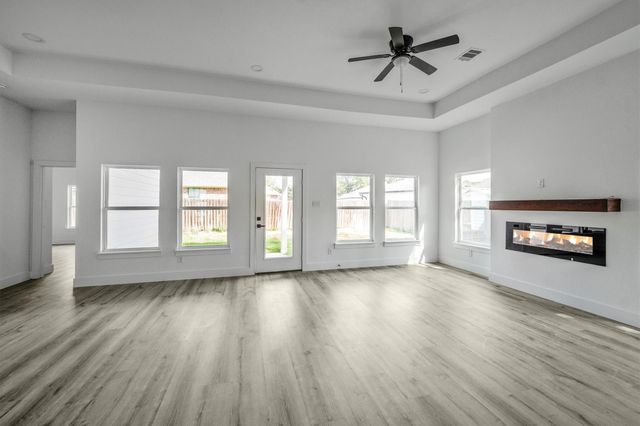 12118 Brightwood Drive, Montgomery, TX 77356