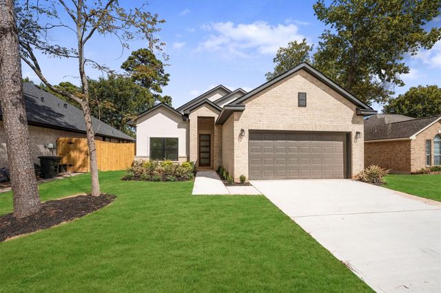 12118 Brightwood Drive, Montgomery, TX 77356