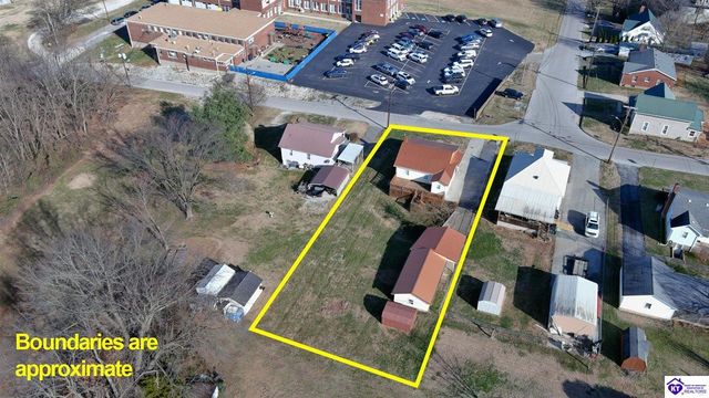 199 Walnut Street, Hodgenville, KY 42748