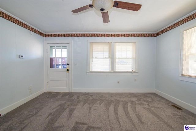 199 Walnut Street, Hodgenville, KY 42748