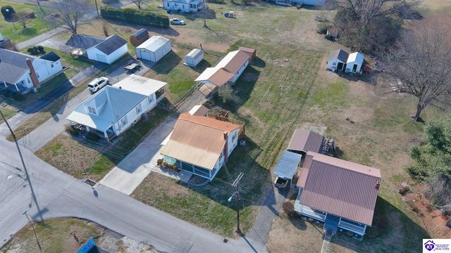 199 Walnut Street, Hodgenville, KY 42748