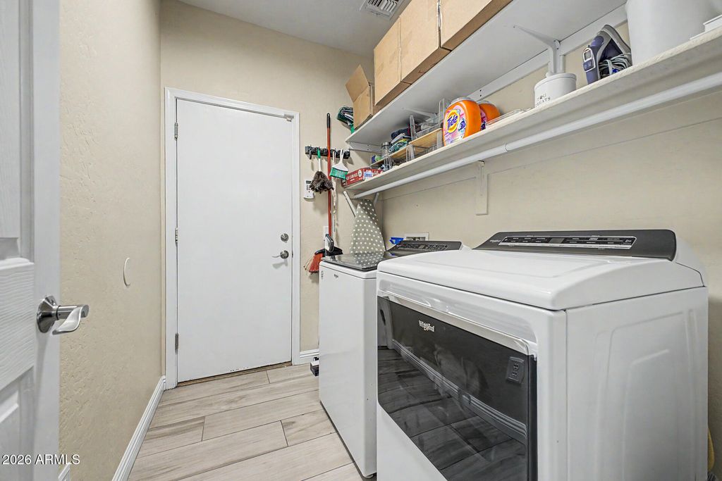 Image 32 of property listing at 14128 W CALAVAR Road, Surprise, AZ 85379