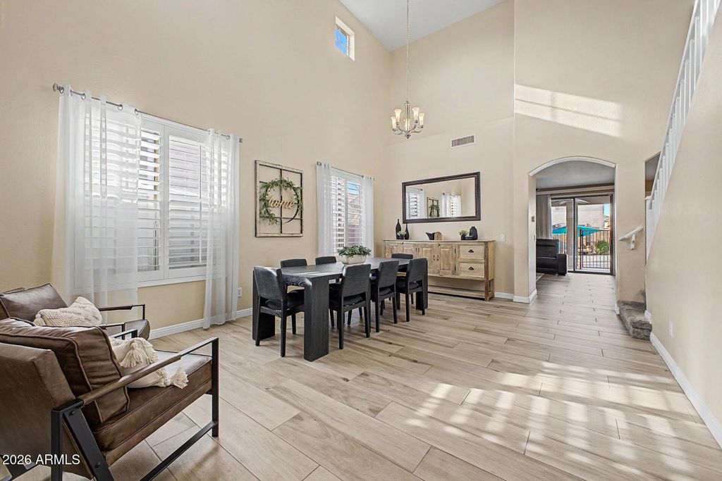 Image 5 of property listing at 14128 W CALAVAR Road, Surprise, AZ 85379