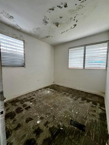 Calle 9 HERMANAS DAVILA P13, Bayamon, PR 00961