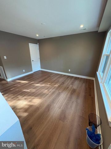 1206 16TH ST NE, Washington, DC 20002