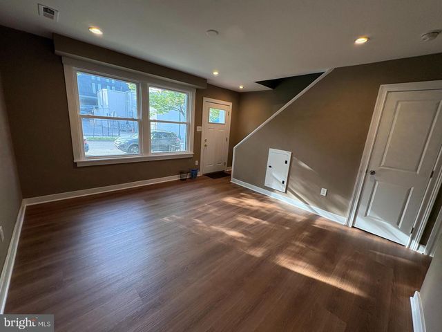 1206 16TH ST NE, Washington, DC 20002