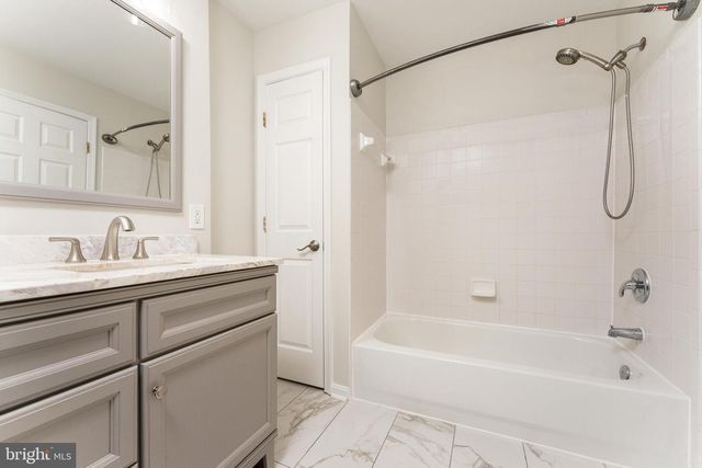 5311 YELLOW TURTLE PL, Woodbridge, VA 22193