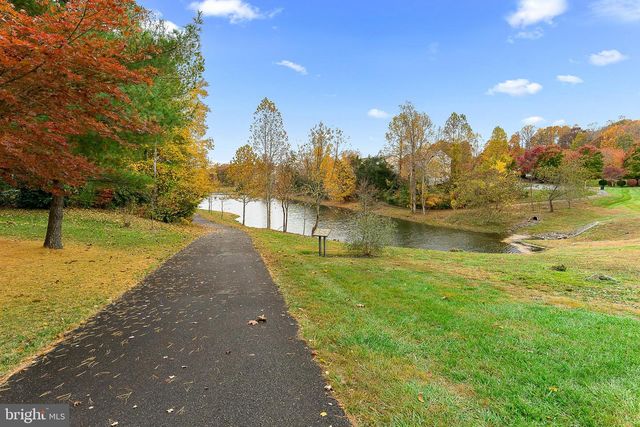 5311 YELLOW TURTLE PL, Woodbridge, VA 22193