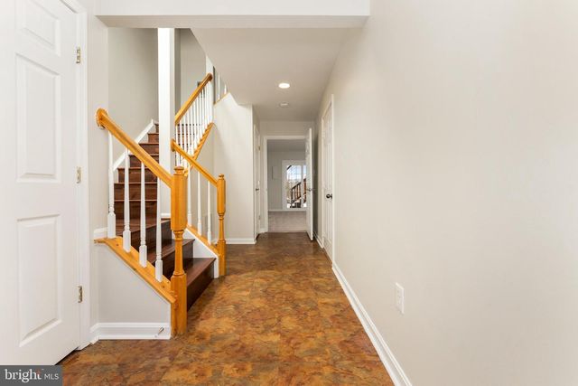 5311 YELLOW TURTLE PL, Woodbridge, VA 22193