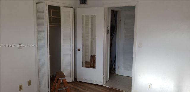 467 Golden Isles Drive 306, Hallandale Beach, FL 33009