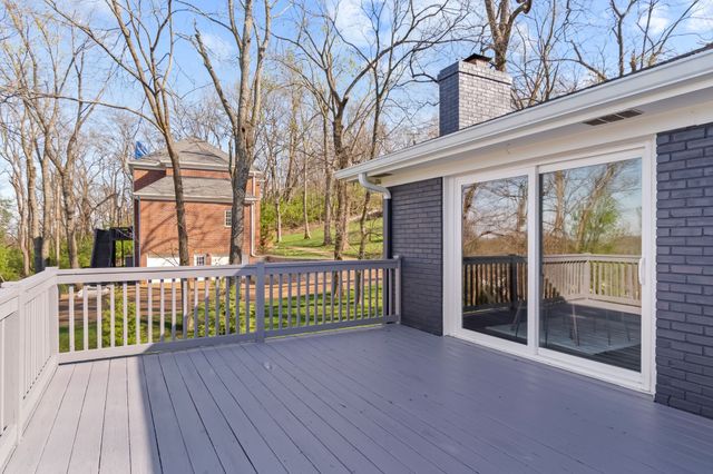 5102 Beauregard Ln, Brentwood, TN 37027