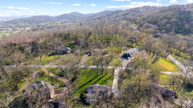5102 Beauregard Ln, Brentwood, TN 37027