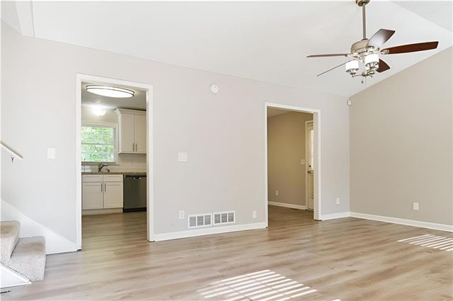 2651 Pine Log Way, Buford, GA 30519