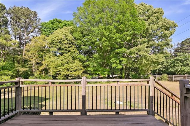 2651 Pine Log Way, Buford, GA 30519