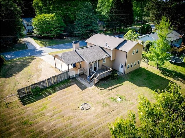 2651 Pine Log Way, Buford, GA 30519