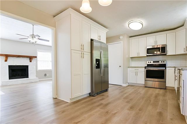 2651 Pine Log Way, Buford, GA 30519