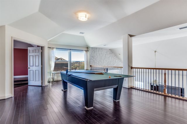 1502 Shadow Brook Trail, Garland, TX 75043