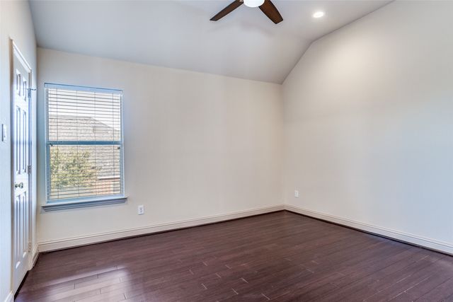 1502 Shadow Brook Trail, Garland, TX 75043