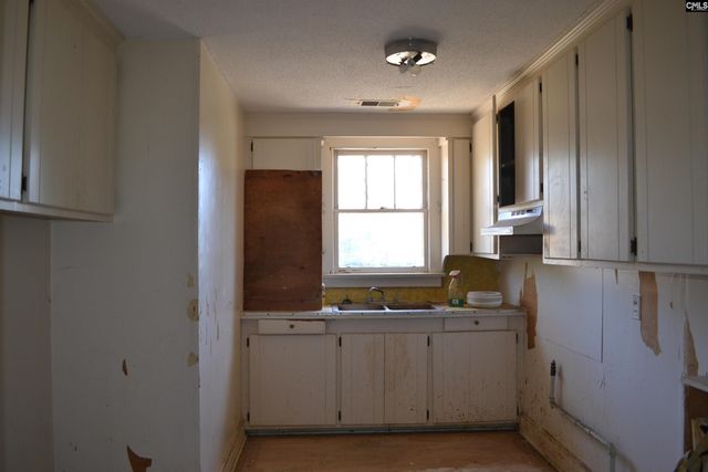 3119 Rosewood Drive, Columbia, SC 29205