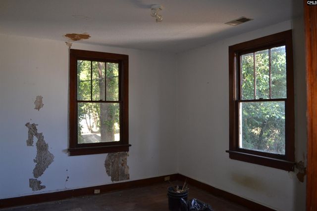 3119 Rosewood Drive, Columbia, SC 29205