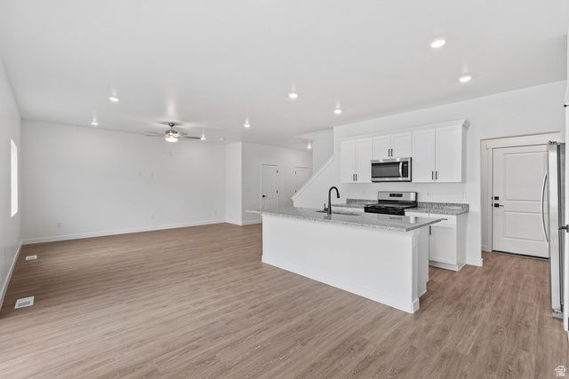 7136 OQUIRRH RANCH PKWY, Eagle Mountain, UT 84005