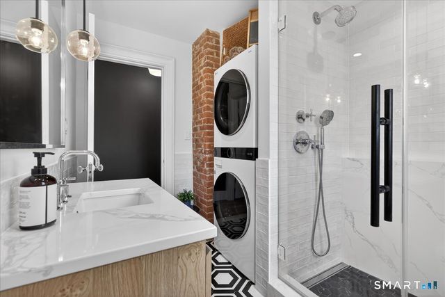 1860 Whitney Avenue, Hamden, CT 06517