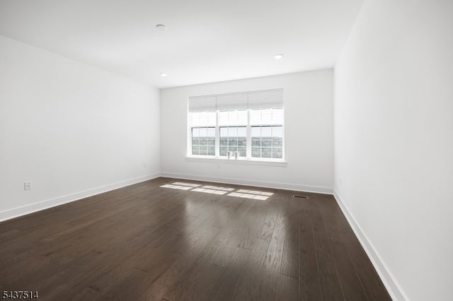 17 Kelsch Dr, Morris Plains Boro, NJ 07950