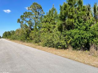 1711 Olympia Avenue SW, Palm Bay, FL 32908