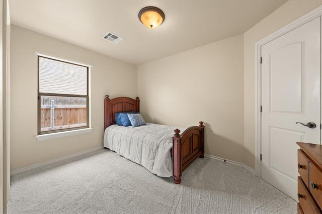 1632 Deer Park Drive, Edmond, OK 73003
