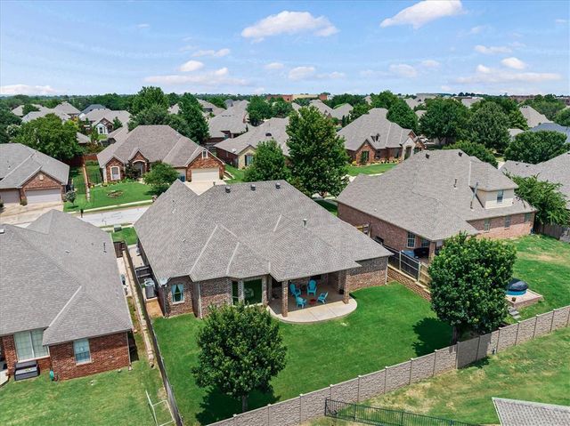 1632 Deer Park Drive, Edmond, OK 73003