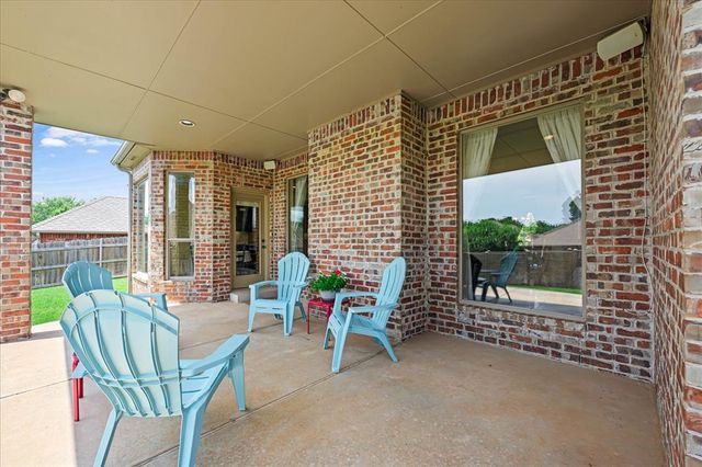 1632 Deer Park Drive, Edmond, OK 73003