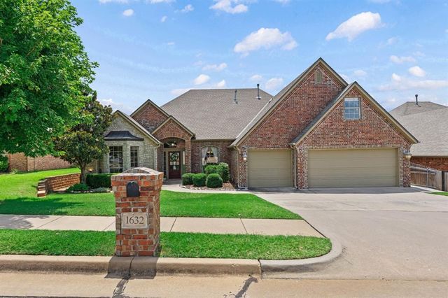 1632 Deer Park Drive, Edmond, OK 73003