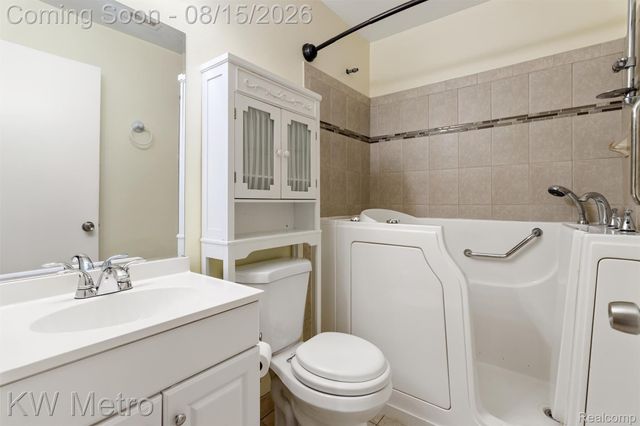 33693 Glen Street, Westland, MI 48186