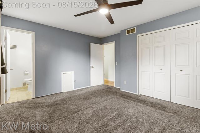 33693 Glen Street, Westland, MI 48186