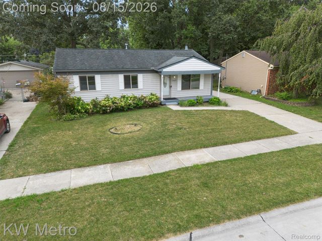 33693 Glen Street, Westland, MI 48186