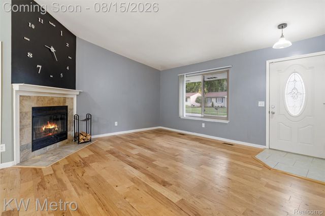 33693 Glen Street, Westland, MI 48186
