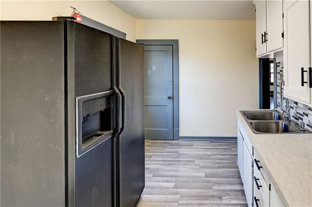 1213 Spruce Street, Leavenworth, KS 66048