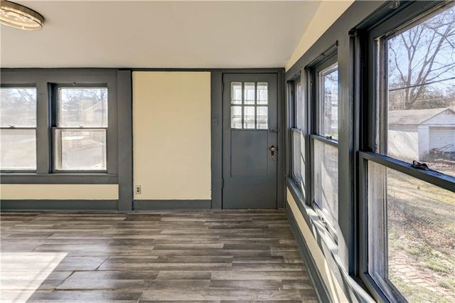 1213 Spruce Street, Leavenworth, KS 66048