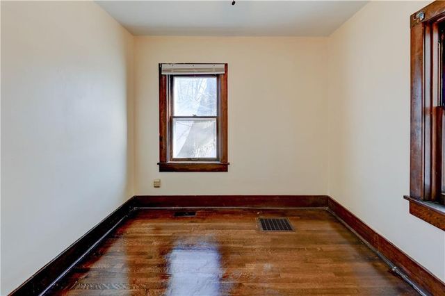 1213 Spruce Street, Leavenworth, KS 66048